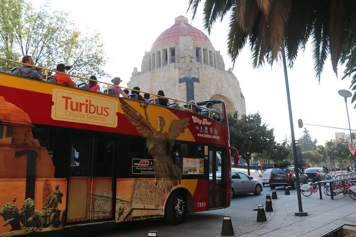 Hop-on Hop-off City Tour CDMX image