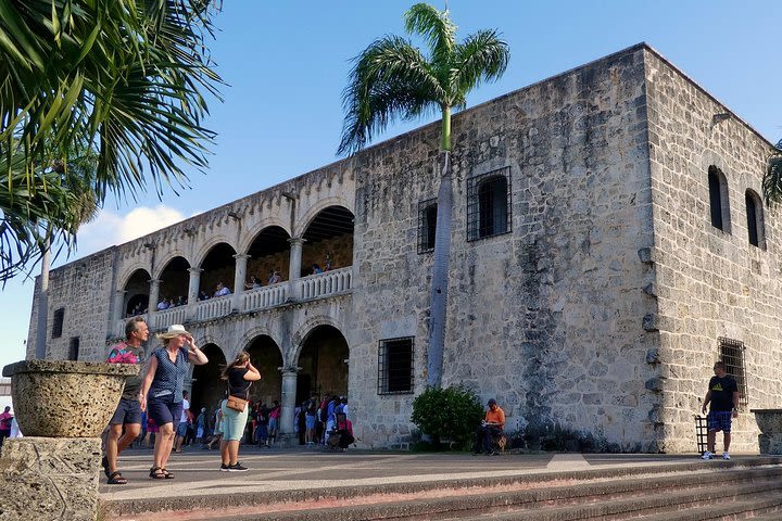 Colonial Santo Domingo and hidden natural beauties City Tour image