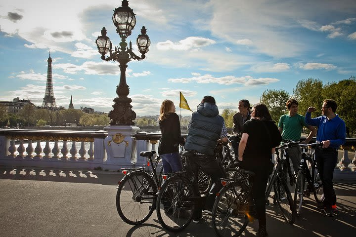 Paris 3-hour Sightseeing Bike Tour image