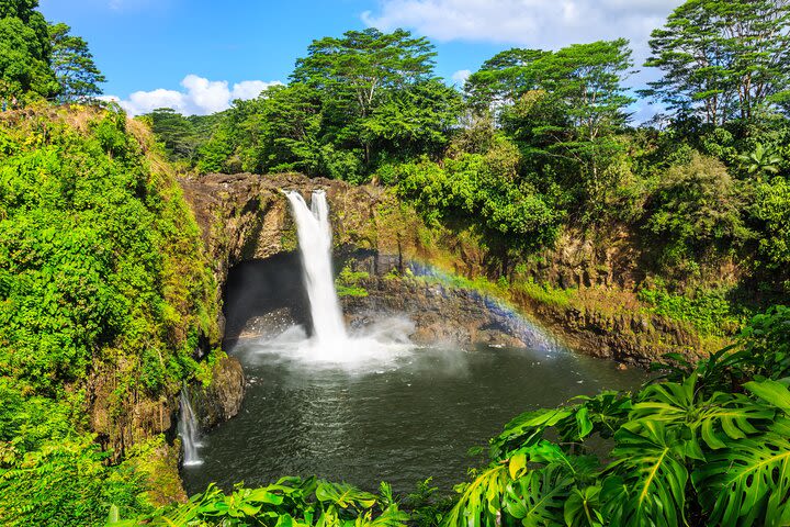 Volcano Express Daytime Kona Departure image