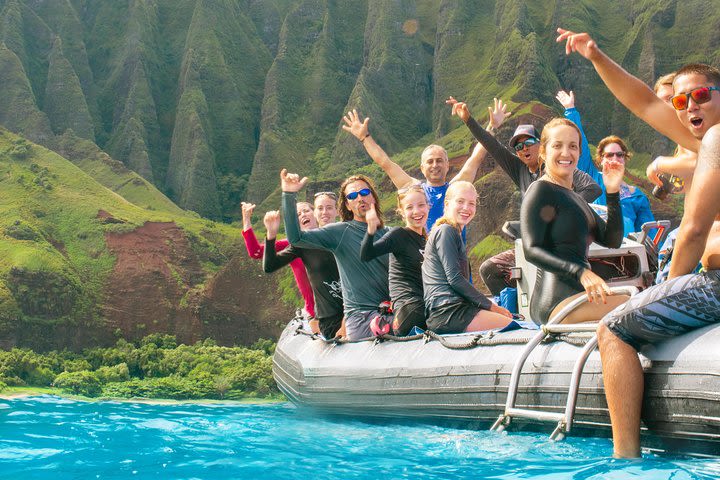 RAFT ADVENTURE - Na Pali 1/2 Day Snorkel  image