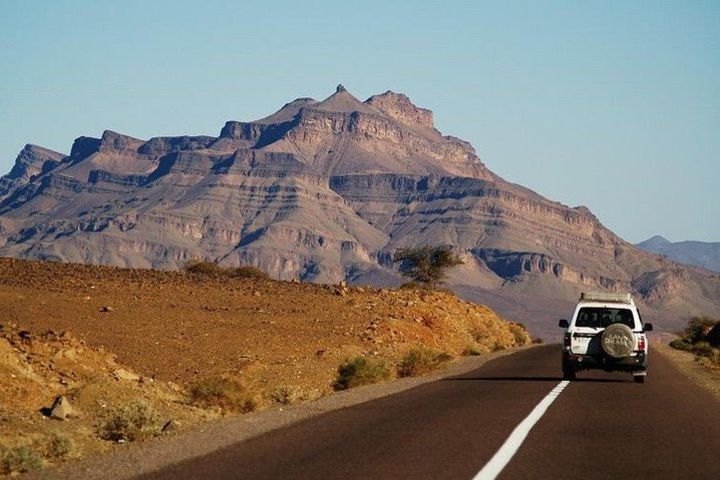 2-day private tour of the Atlas with camp in the desert from Marrakech image