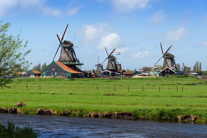 Private Excursion to Zaanse Schans, Edam, Volendam and Marken image