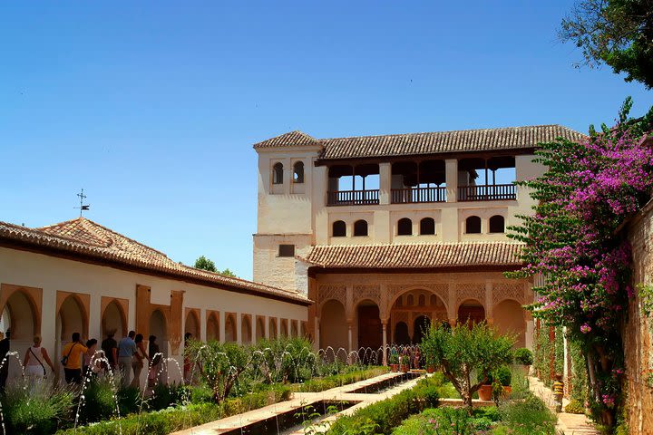 Malaga Shore Excursion: Skip-the-Line Alhambra and Generalife Gardens Tour image