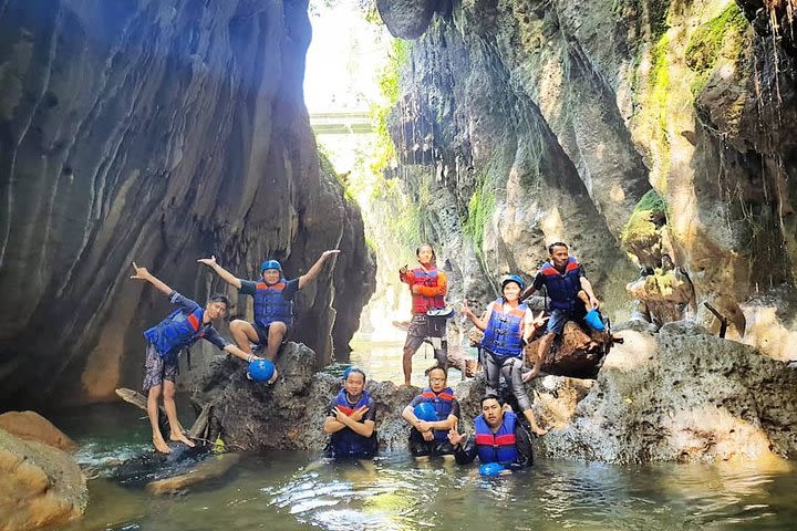 Ciwayang body rafting image