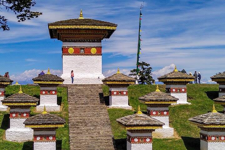 6 Days Bhutan Private Tour to Gangtey image