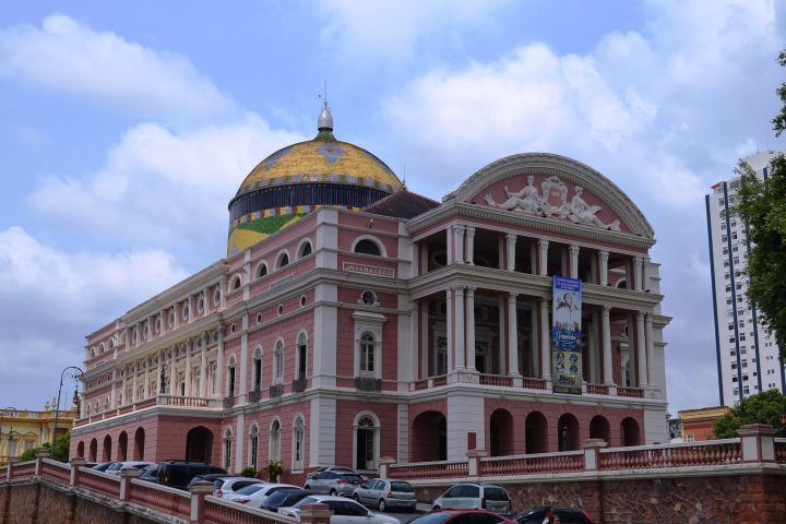 4-Day Manaus Classic Package image