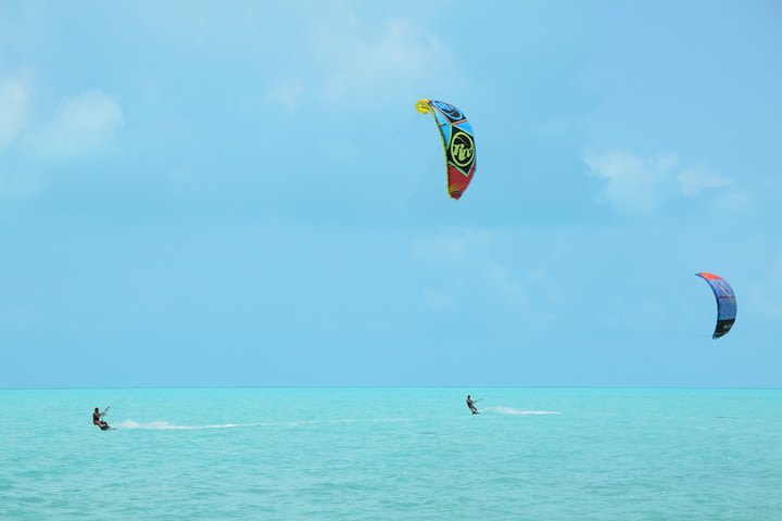 Fast-Track Kiteboarding Camp: Best for Beginners image