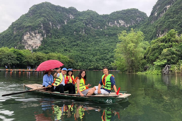 Hanoi - Ninh Binh ( Hoa Lu - Tam Coc ) Trip 2 Days 1 Night with Puppet show 50' image