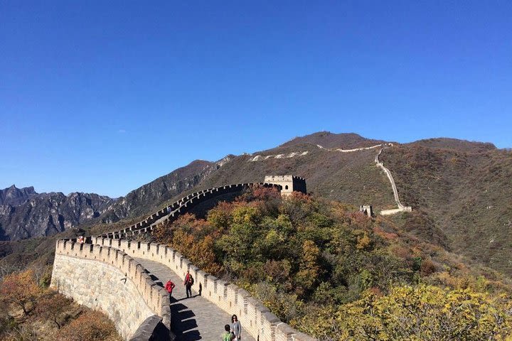 Daily Beijing Group Tour Of Badaling Great Wall And Ming Tomb image