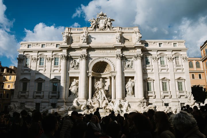 From Civitavecchia: Rome's famous fountains and squares with meal  image