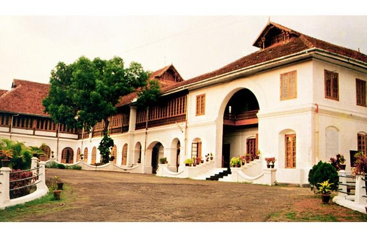 Hill Palace Museum With Local Style Lunch image