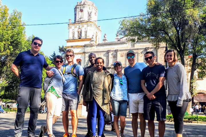 Mexico City Bike Tour: Coyoacan and Frida Kahlo Museum ENTRANCE INCLUDED image