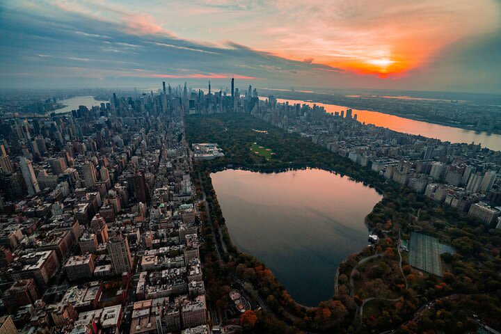 Private New York City Open-Door Helicopter Flight from Westchester image