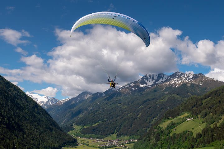 Tandem Paragliding Tirol image