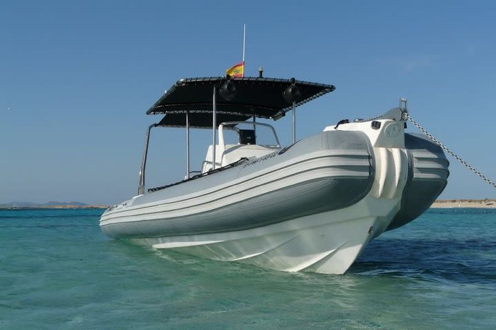 Sacs S33 X-File Motorboat Rental in Ibiza image