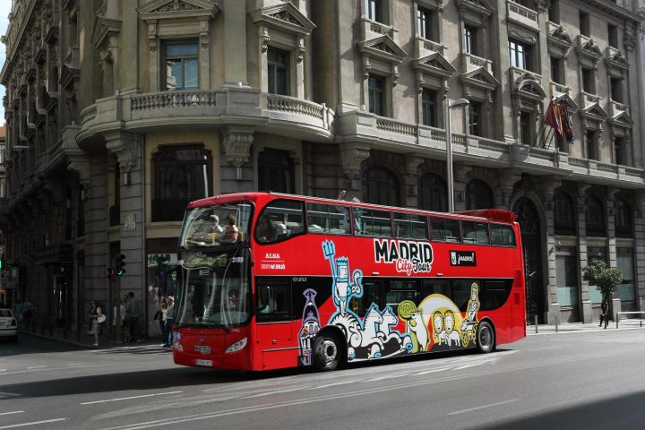 Madrid Hop-On Hop-Off Bus Tour image