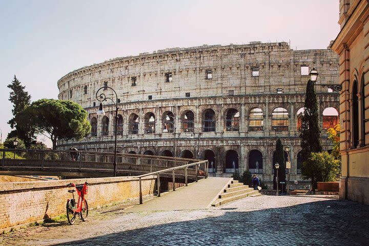 Colosseum & Ancient Rome group tour image