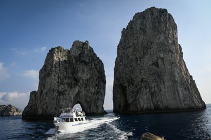 Capri Minicruise and city sightseeing Daily Trip from Naples  image