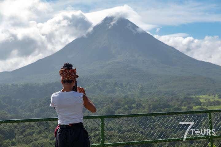 Arenal Highlights (arenal 1 Day) + Baldi Hot Springs & Dinner image