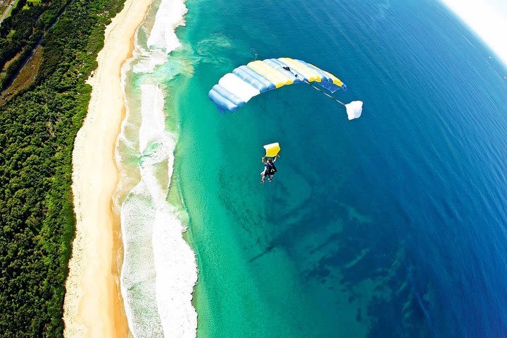 Wollongong Tandem Skydiving from Sydney image