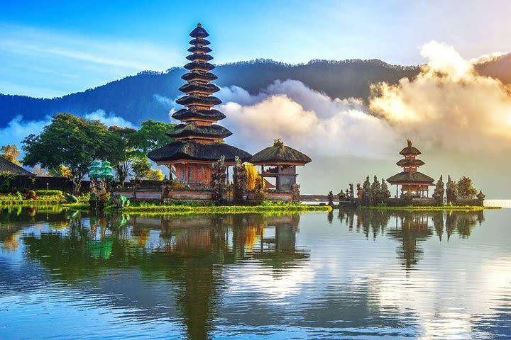 Private Tour: Incredible 6 Days Bali Tour Package with Airport Transfer image