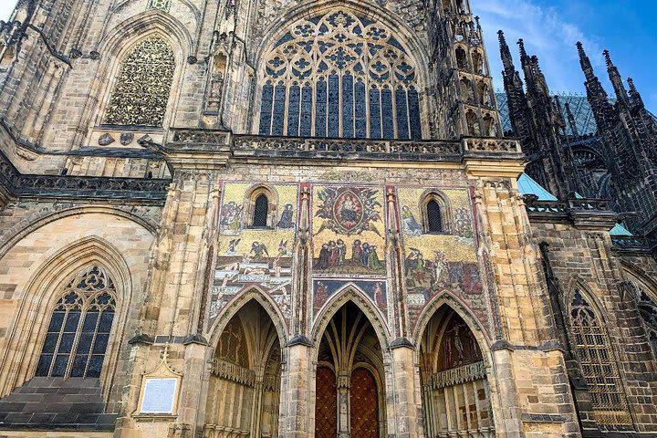 Complete Prague Castle Tour (Tickets to Interiors Included) image