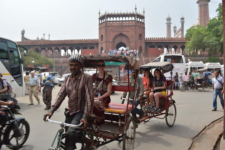 Private Half Day Old Delhi Heritage walk & Masterji Kee Haveli Tour image