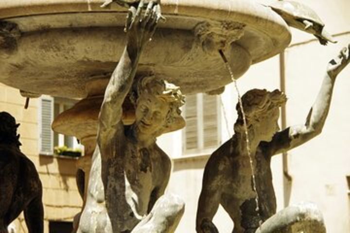 Walking Tour of Vicus Caprarius and the Fountains of Rome  image