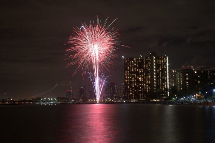 Friday's Waikiki Fireworks, Private Charter Boat image