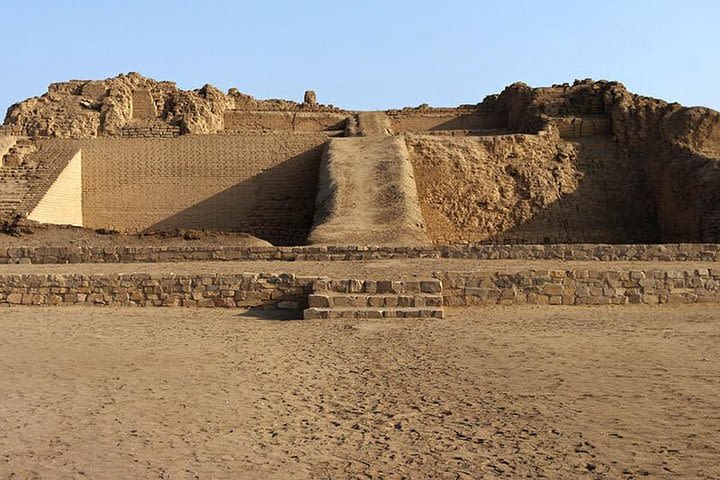 Pachacamac Full Day and Typical Peruvian Dinner image