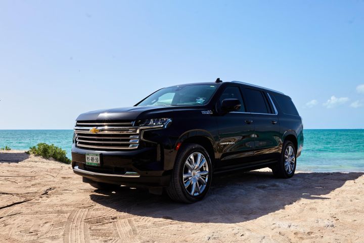 Luxury SUV Transfer from Tulum to Cancun Airport image