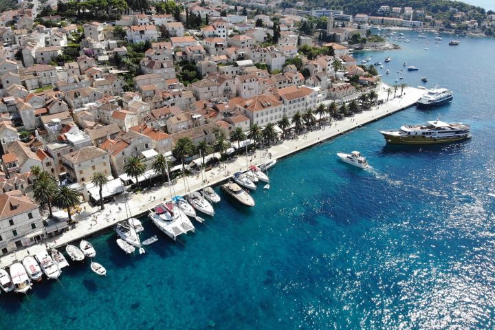 Private 3-Island Speedboat Tour from Trogir image