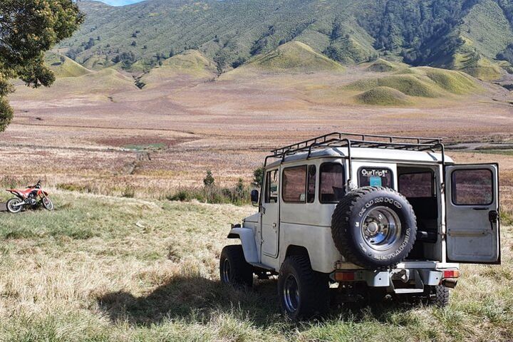 1Day - Bromo Non Sunrise Tour via Malang (to avoid crowd) image