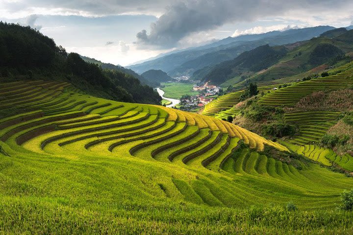 Sapa Trekking Tours - 2 Days 1 Night Stay At Homestay image