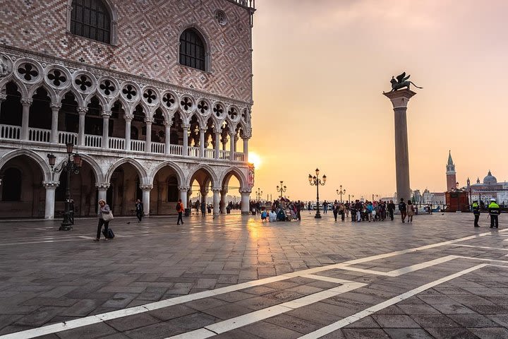 Venice Doge's Palace & St Mark's Basilica guided Tour image