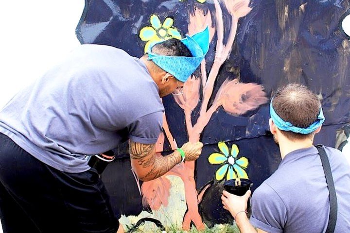 Mural Painting with a Changemaker image