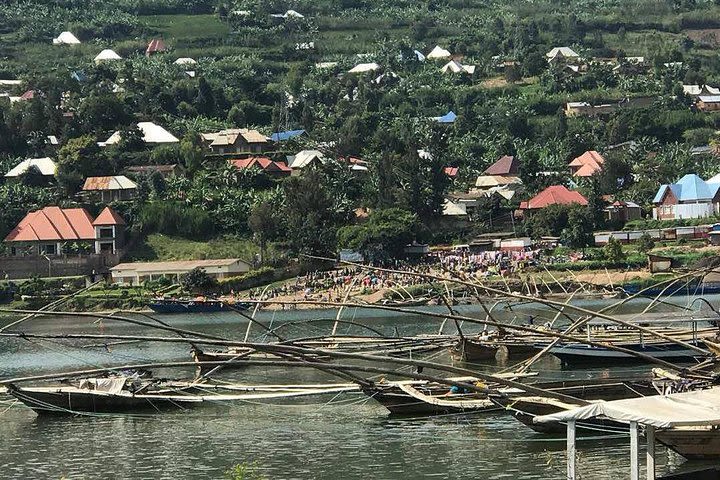 1-day Lake Kivu Karongi Safaris image