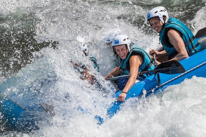 Rafting in Gallego River - Spain, Murillo de Gallego - UR Pirineos image