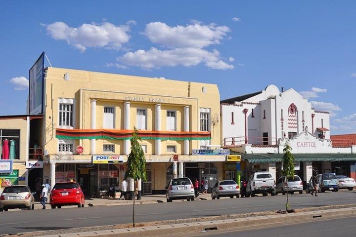 Livingstone Town Tour image