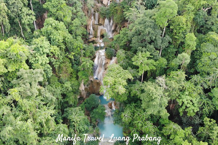 Kuang Si Waterfall Minibus Ticket (Private) image