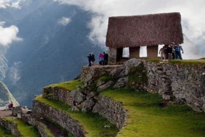 Machu Picchu Basic Circuit: A Self-guided Tour in Peru image
