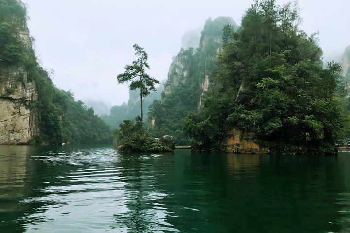 Zhangjiajie Grand Canyon & Glass Bridge and Baofeng Lake Private Day Tour image