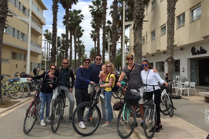 Valencia Bike Tour from the City to the Beach image