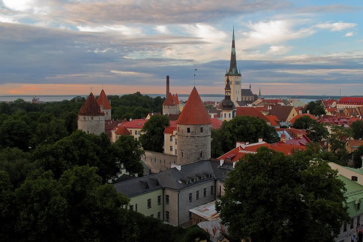 Terrific Tallinn Self-Guided Audio Tour image