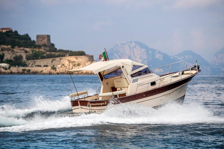 Positano and Amalfi Day Cruise image