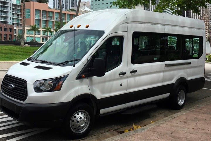 Transportation from Miami International Airport to Miami Hotels/ Port image