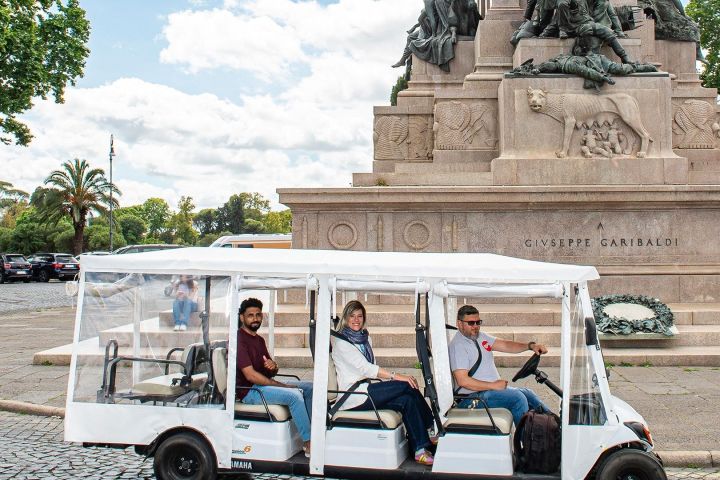 Rome Golf Cart Tour: Piazzas & Monuments image