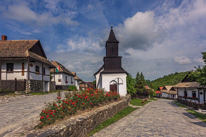 HOLLÓKŐ UNESCO World Heritage site + Eger Castle Private guided tour image