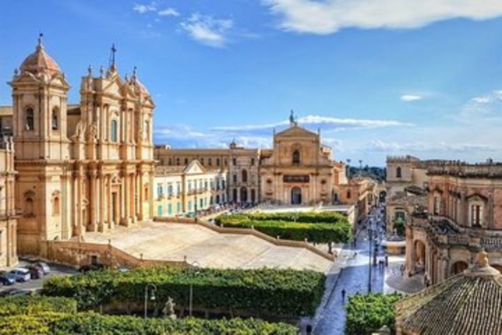 Private Tour of Syracuse, Ortygia and Noto image